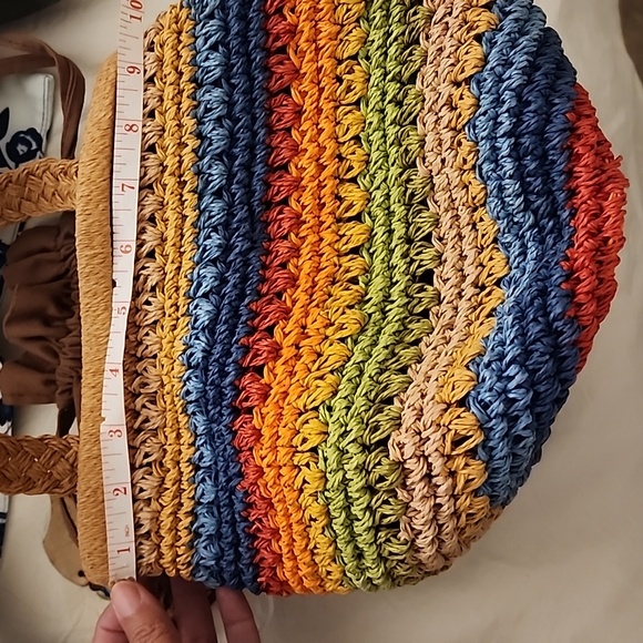 Multi coloured straw bag with drawstring top. inside zip privacy pocket - Picture 6 of 10